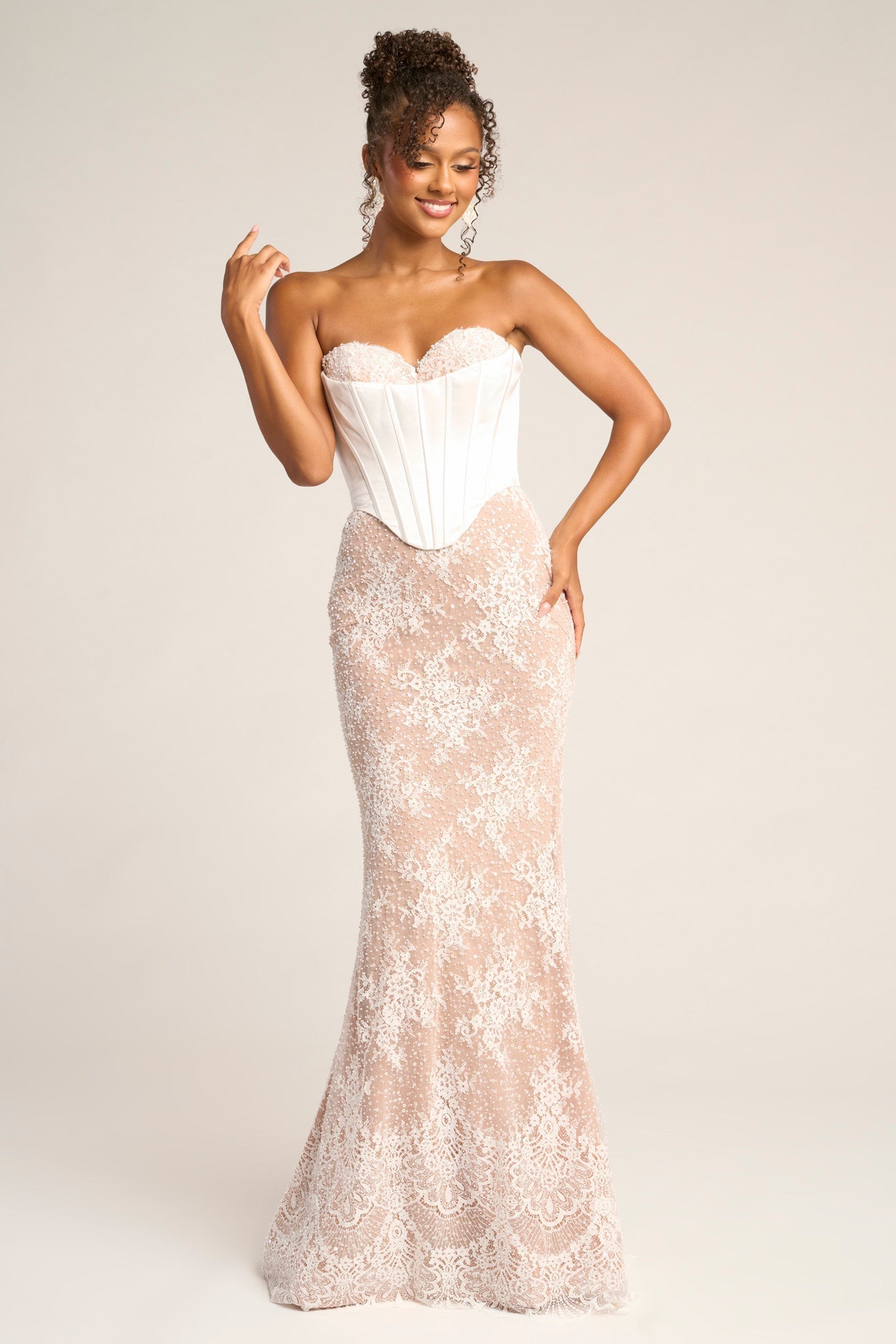 PS26328E 6 / Black/Nude